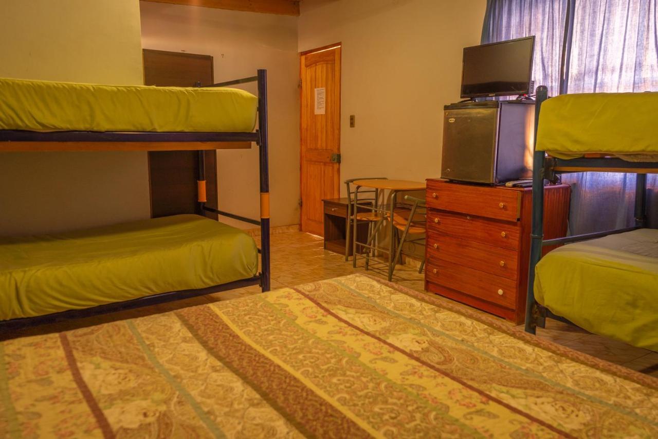 Отель La Casa Del Sol Naciente Сан-Педро-де-Атакама Экстерьер фото